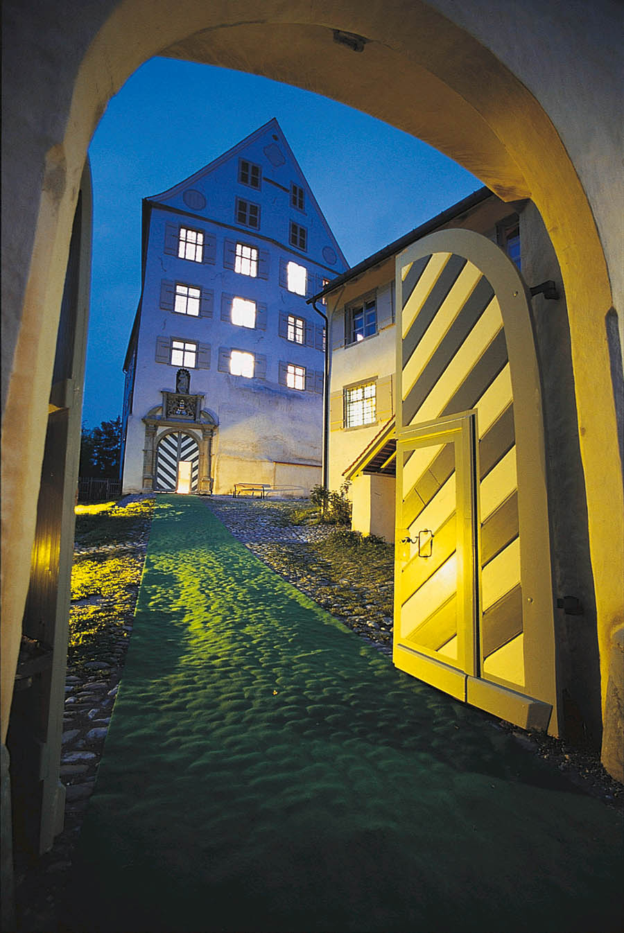 Portal des Schlosses Achberg